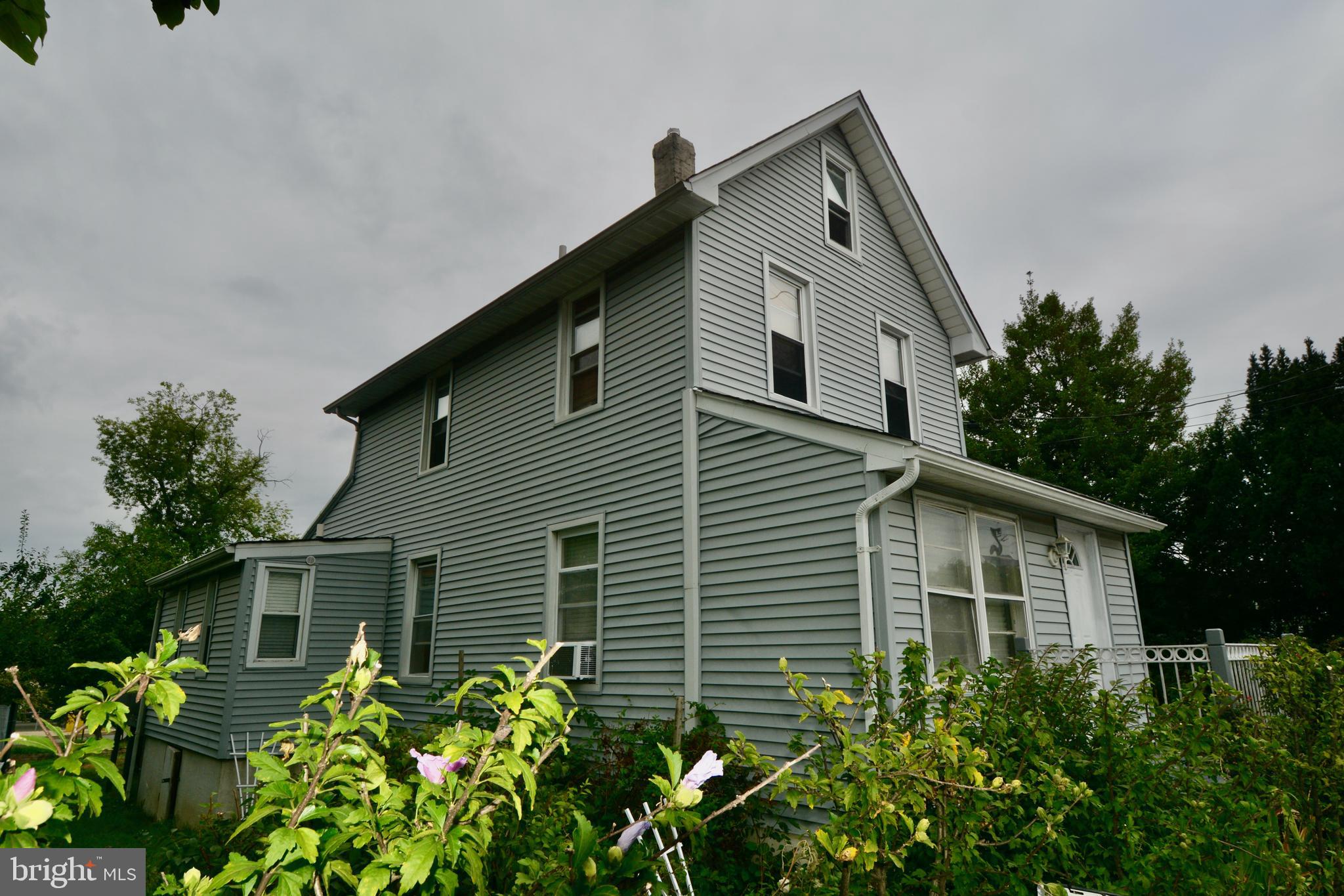 10 South Burnt Mill Road Voorhees, NJ 08043 - Photo 4 of 38 Front Exterior