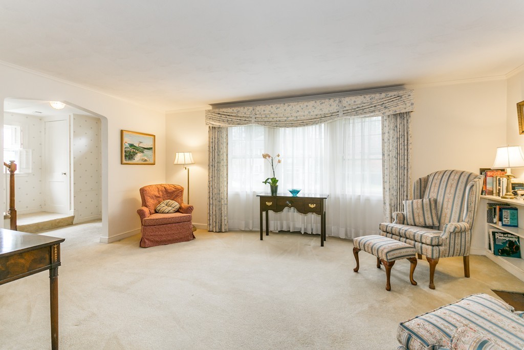 43 Kenney Street Needham, MA 02492 - Photo 7 of 30 Gallery Image 7