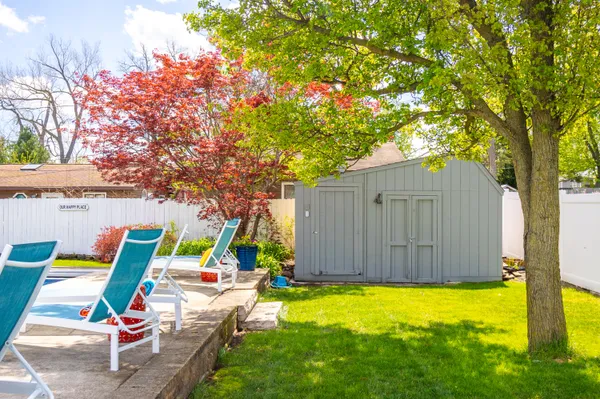 $898,500 | 316 North Berrien Street, New Buffalo, MI 49117