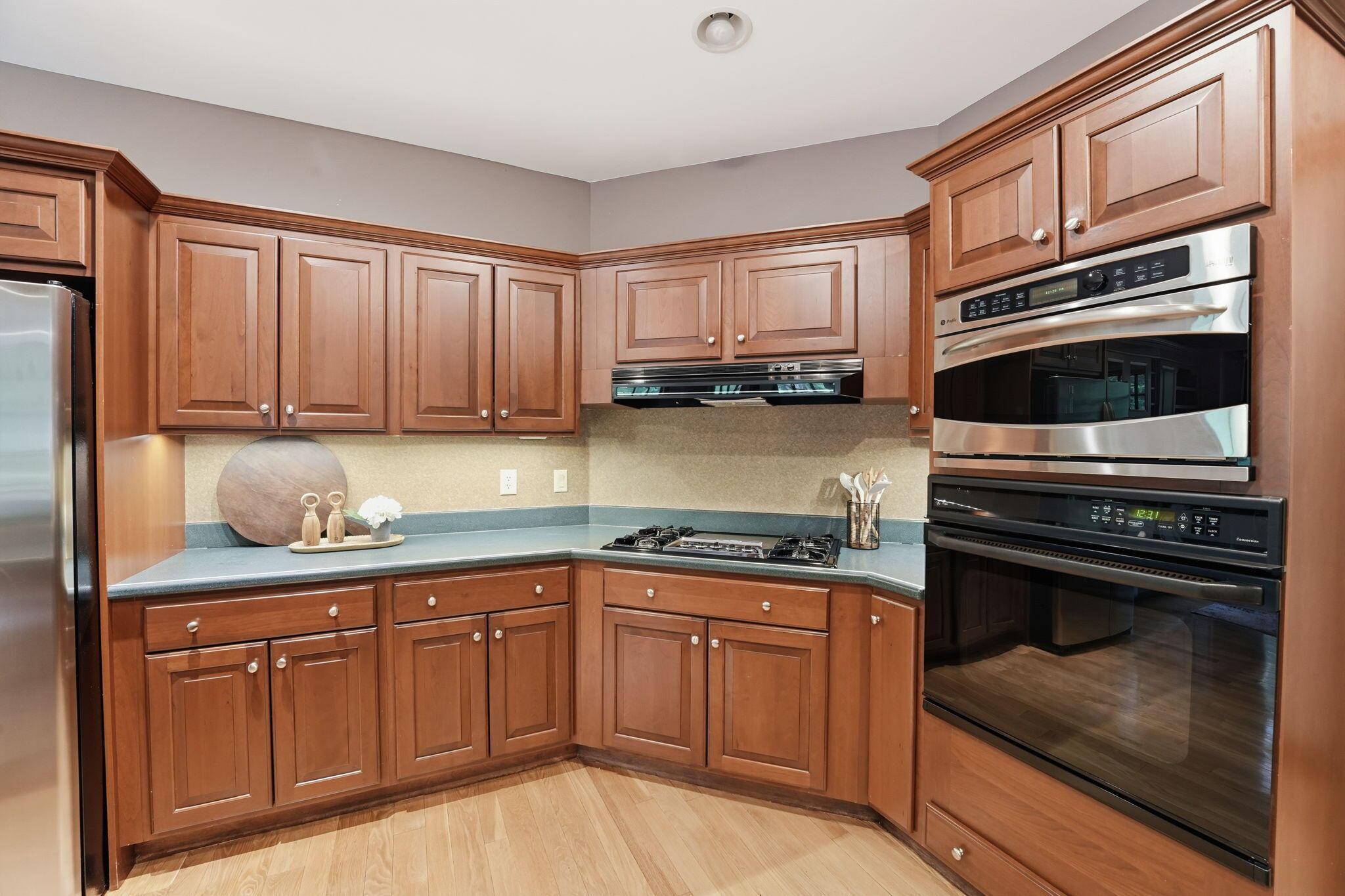 1159 Stone Run Lancaster, OH 43130 - Photo 23 of 53 Gas Range.