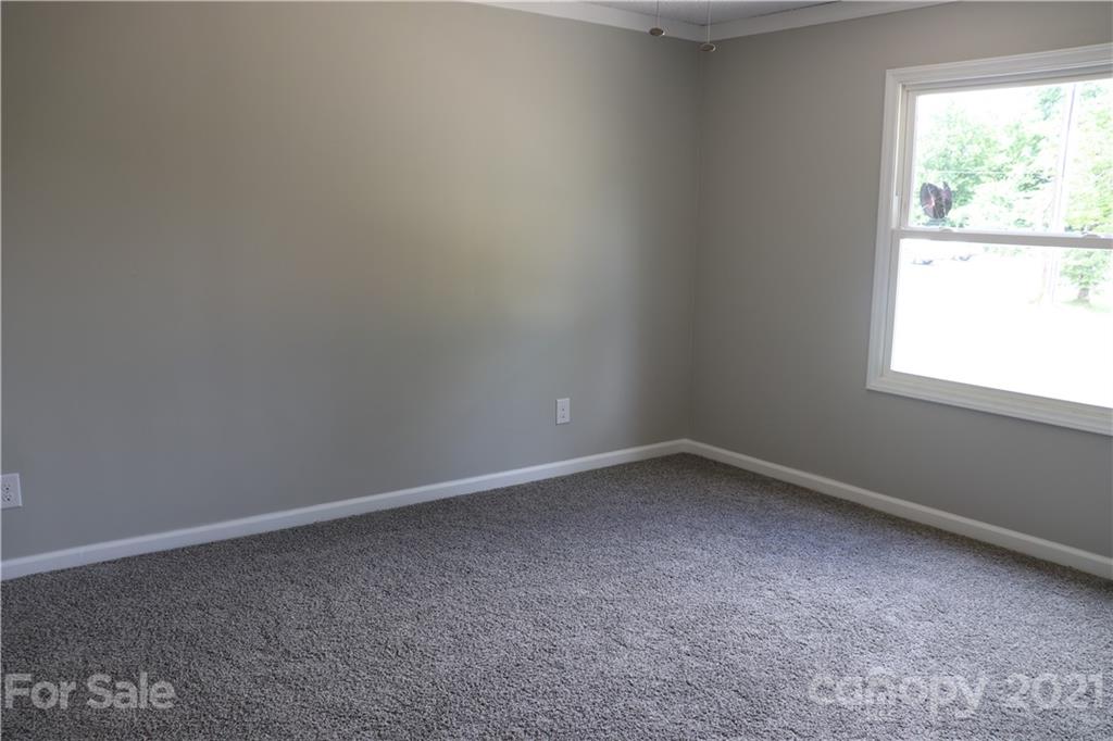 2486 Annas Road Granite Falls, NC 28630 - Photo 22 of 29 Gallery Image 22