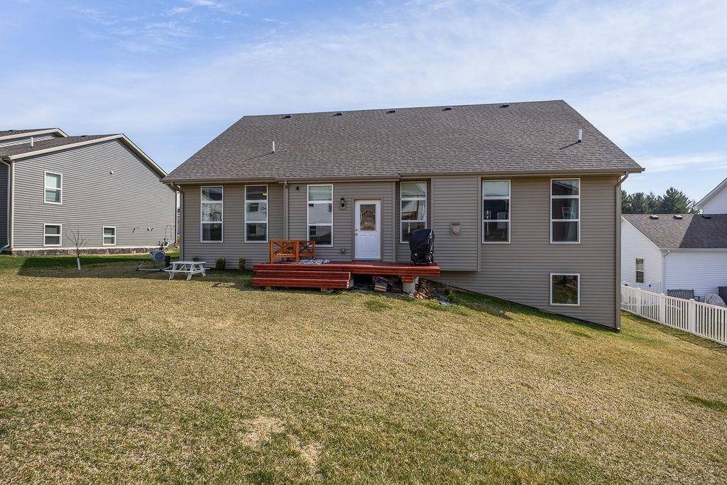 931 Margarets Way Belleville, WI 53508 - Photo 38 of 42