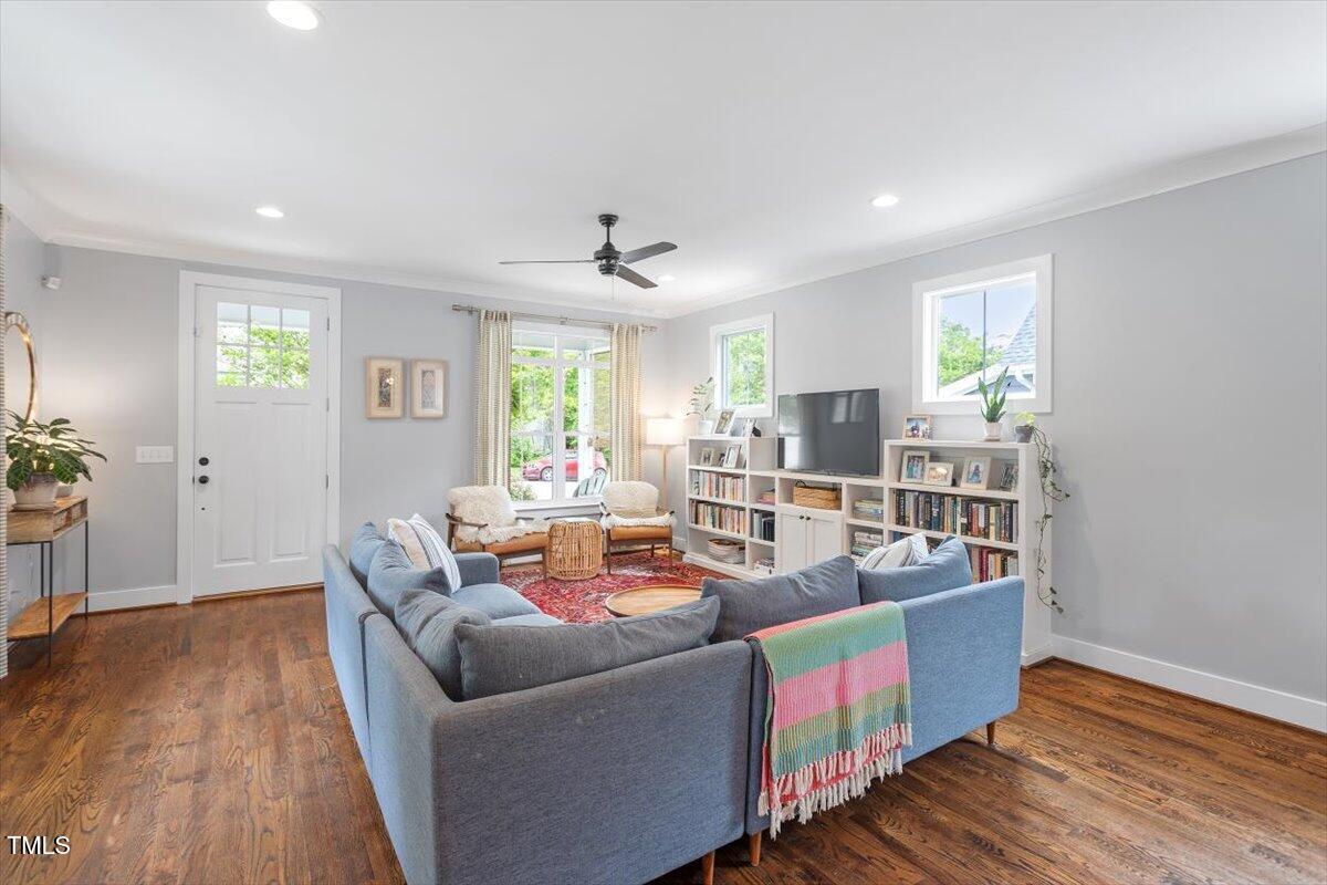 811 East Lane Street Raleigh, NC 27601 - Photo 10 of 35 Open concept allows for Main floor easy living.
