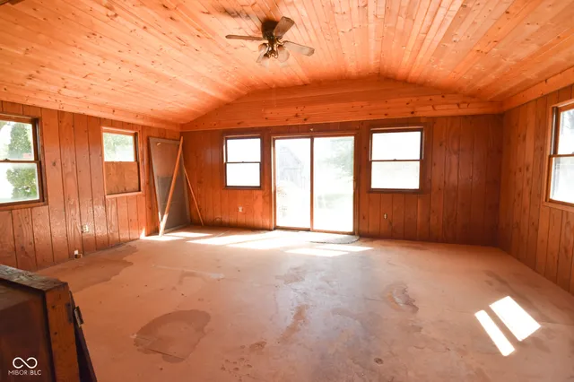 $239,900 | 10812 Blue River Trail, Morristown, IN 46161