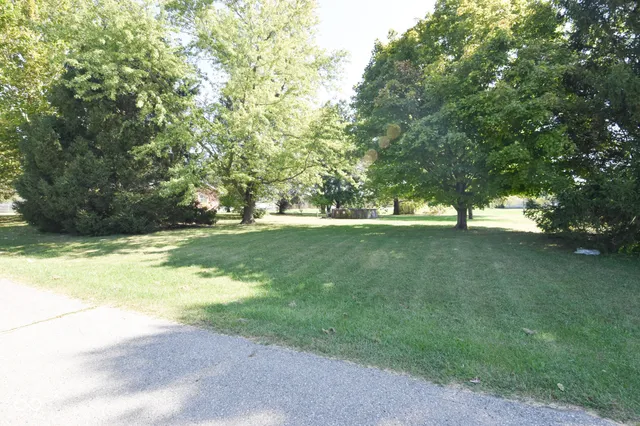 $239,900 | 10812 Blue River Trail, Morristown, IN 46161