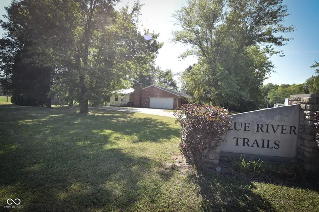 $239,900 | 10812 Blue River Trail, Morristown, IN 46161