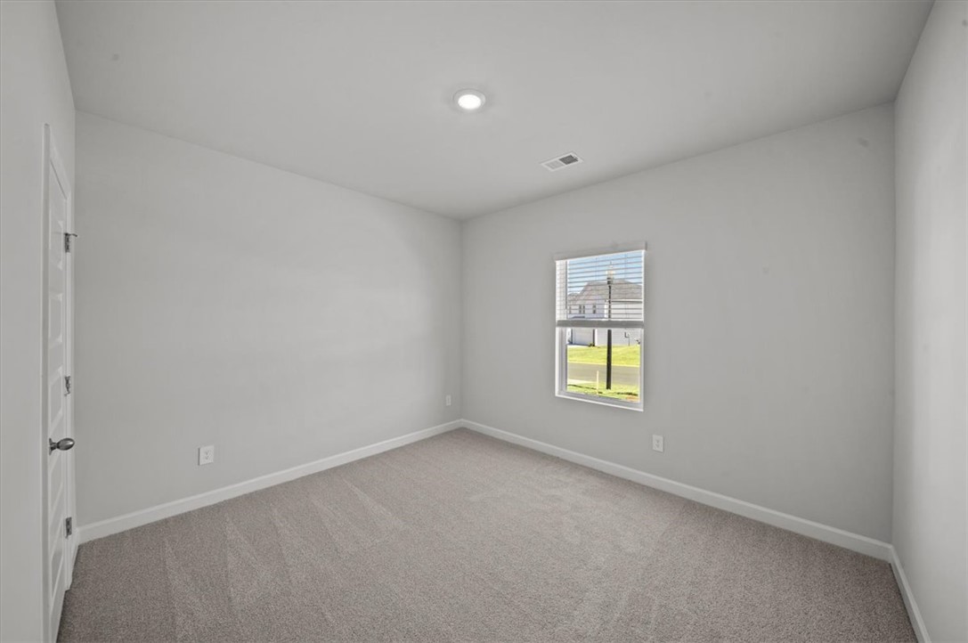 552 Cozy Blf Road Spartanburg, SC 29301 - Photo 12 of 25 Gallery Image 12