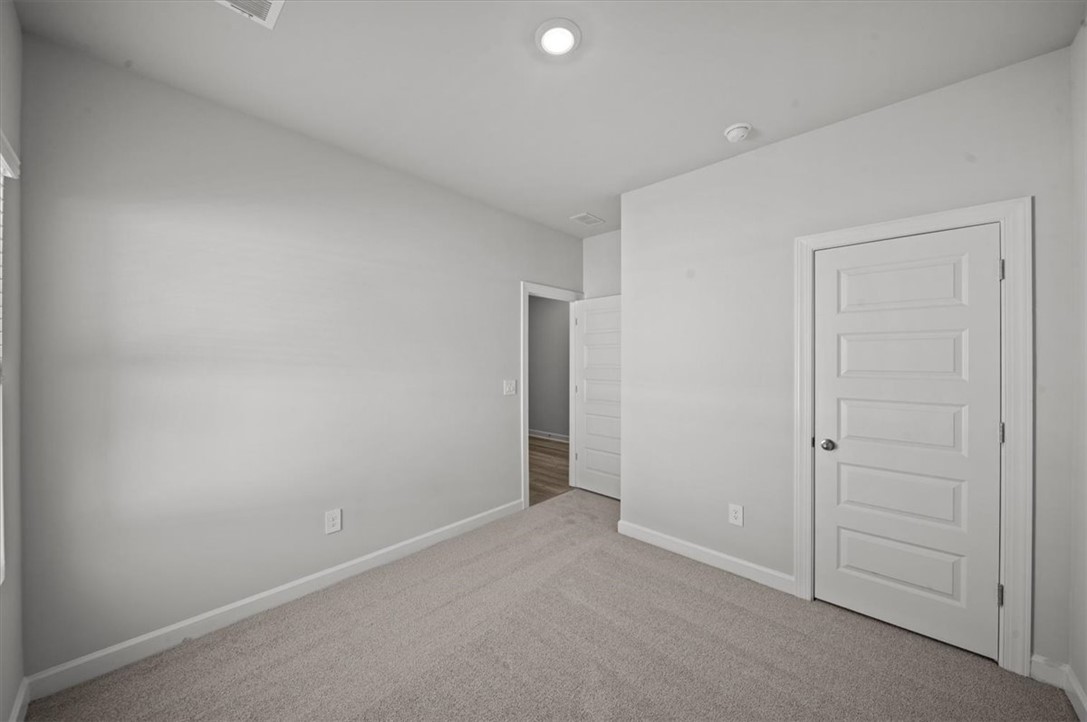552 Cozy Blf Road Spartanburg, SC 29301 - Photo 15 of 25 Gallery Image 15
