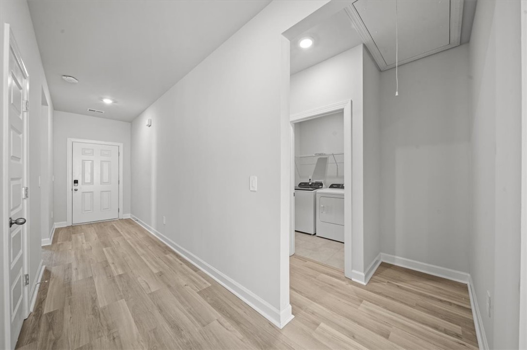 552 Cozy Blf Road Spartanburg, SC 29301 - Photo 5 of 25 Gallery Image 5