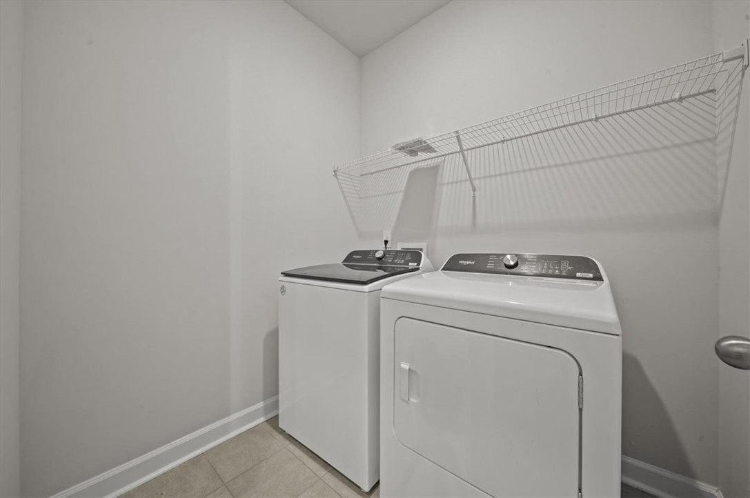 552 Cozy Blf Road Spartanburg, SC 29301 - Photo 6 of 25 Gallery Image 6