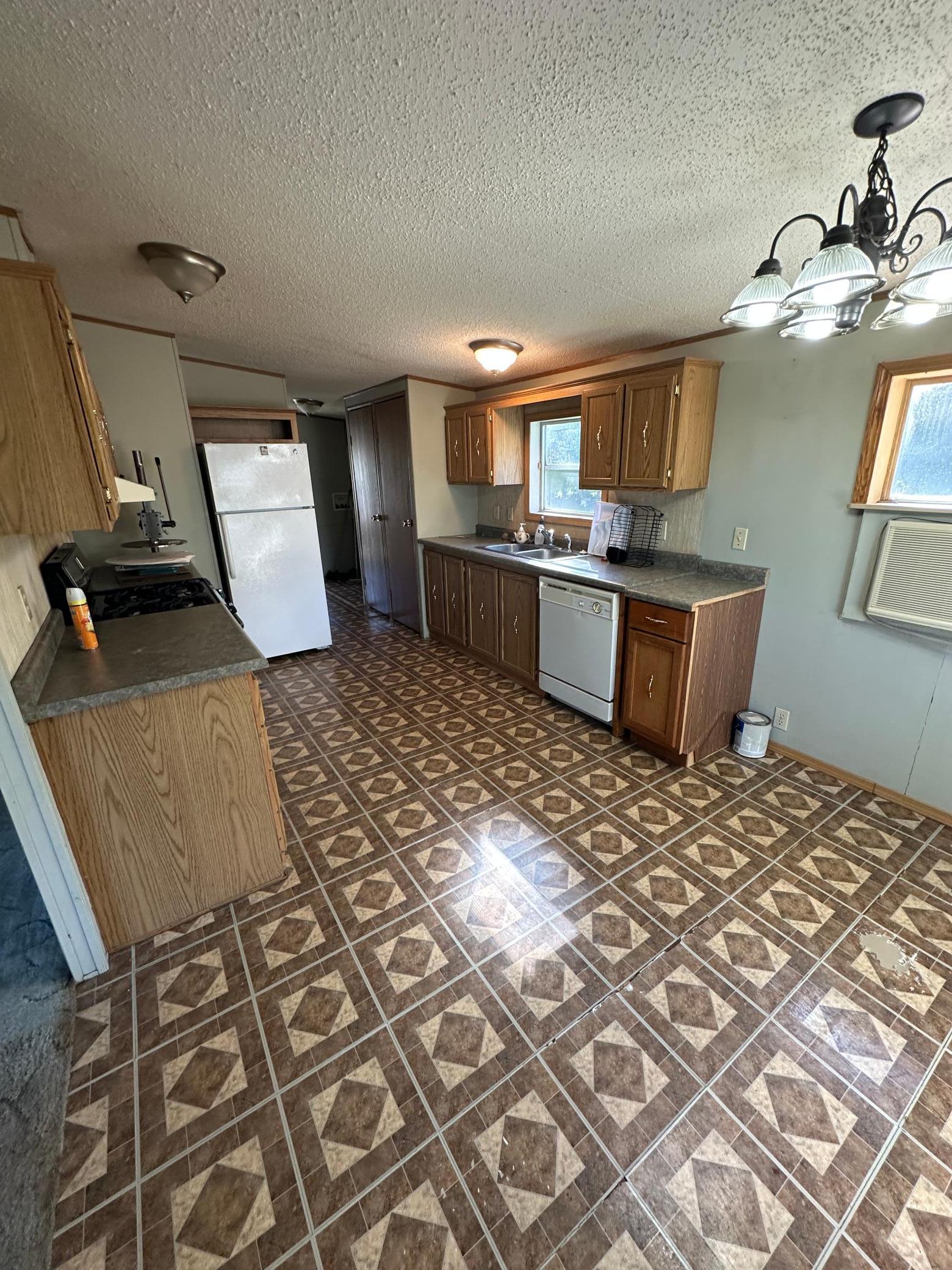 603 2nd Street Southeast Baudette, MN 56623 - Photo 8 of 14