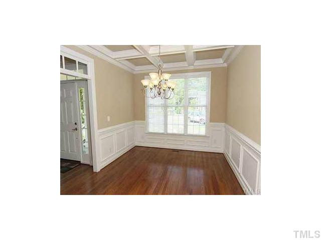 1622 Weatherford Circle Raleigh, NC 27604 - Photo 2 of 8 Photo 2