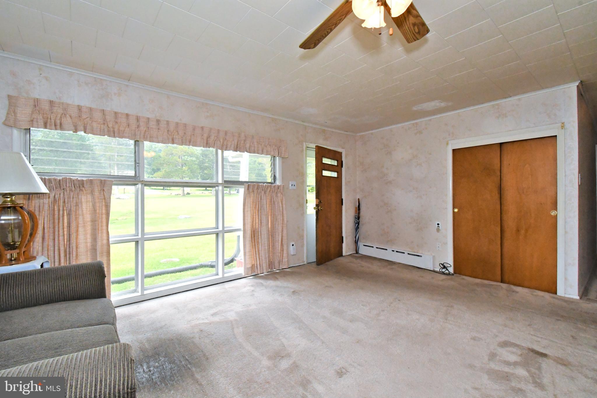 245 Fulmer Road Perkiomenville, PA 18074 - Photo 10 of 42 Living R oom 3