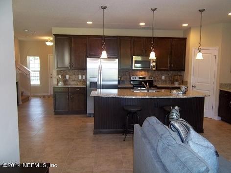 3079 Chestnut Ridge Way Orange Park, FL 32065 - Photo 30 of 54 Kitchen from Family Rm - Pic 1