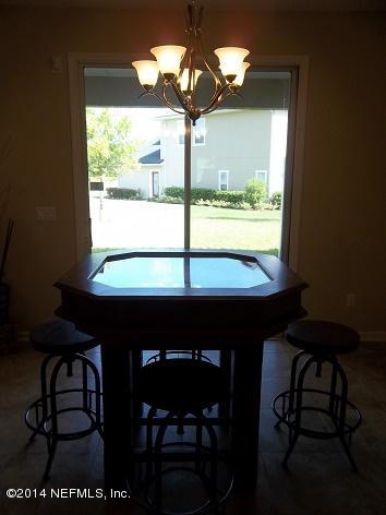 3079 Chestnut Ridge Way Orange Park, FL 32065 - Photo 34 of 54 Lanai View to Backyard from Dining - Pic