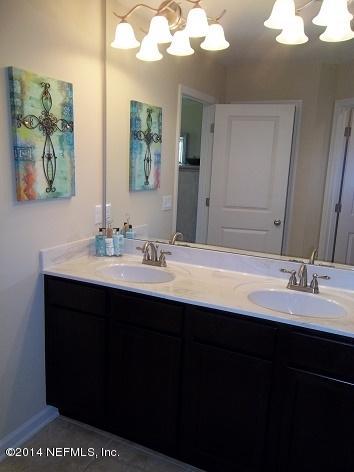 3079 Chestnut Ridge Way Orange Park, FL 32065 - Photo 41 of 54 Master Bath - Pic 3