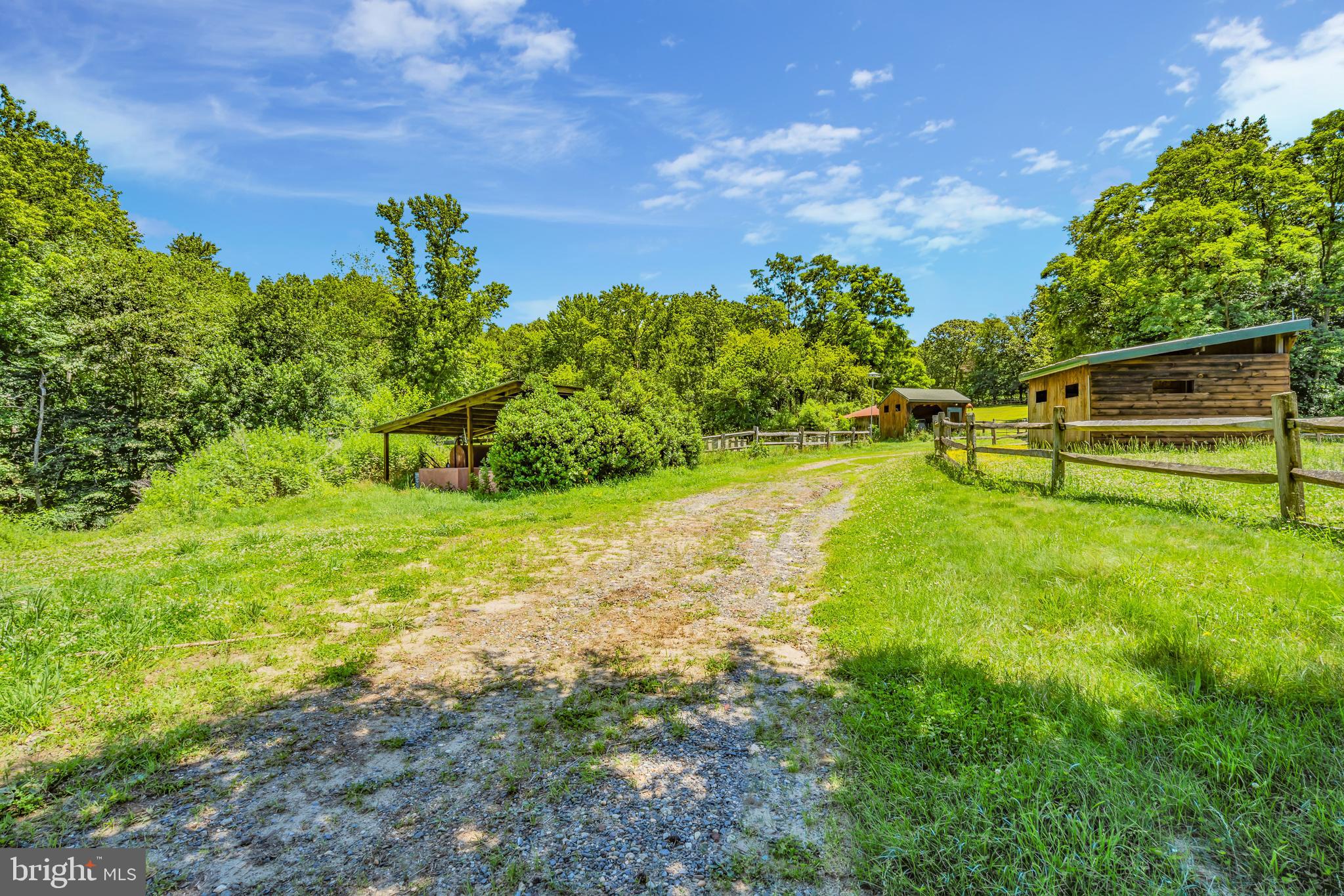 64 Lake Drive Roosevelt, NJ 08555 - Photo 38 of 73