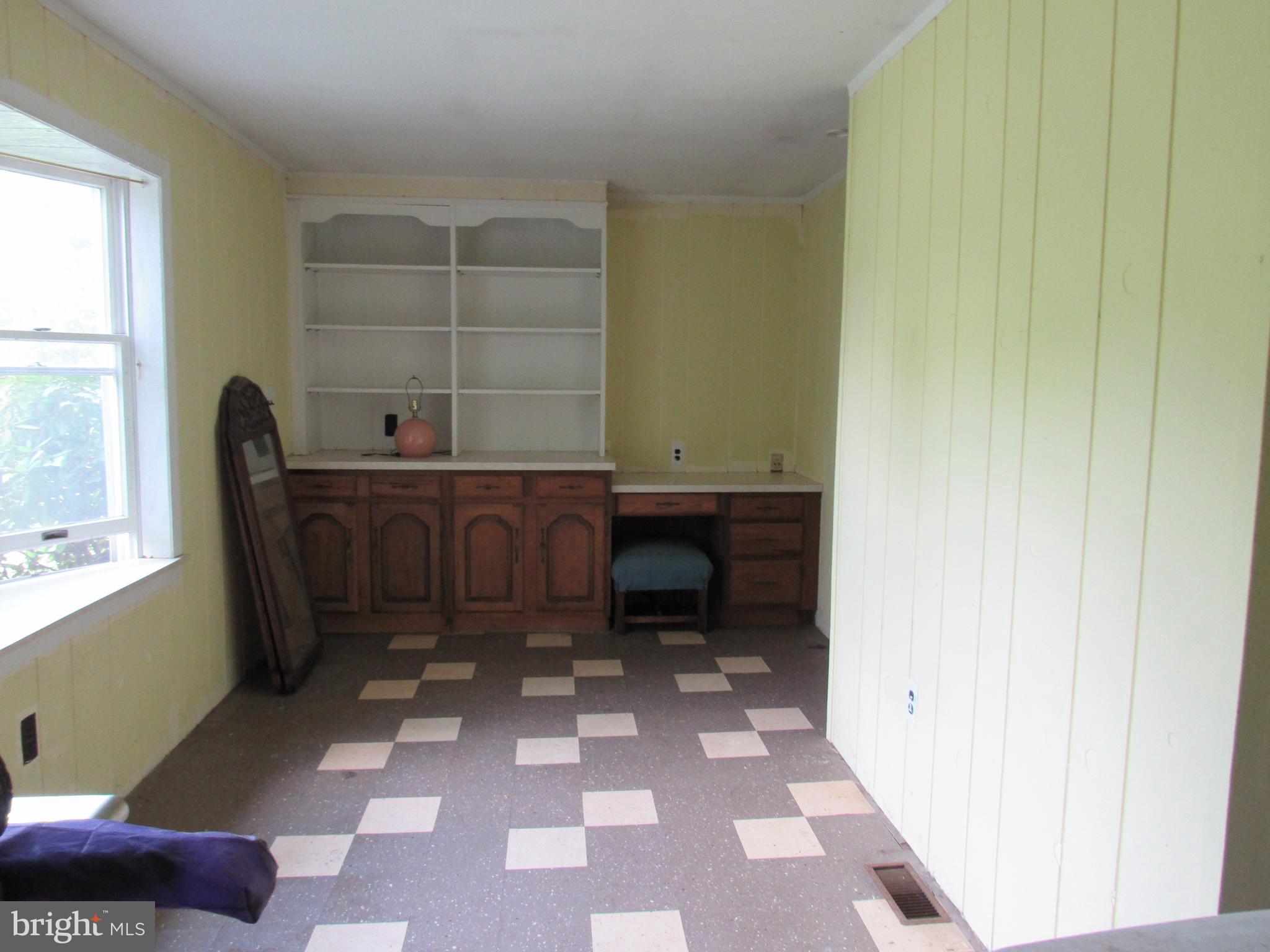 64 Lake Drive Roosevelt, NJ 08555 - Photo 67 of 73 Sunroom