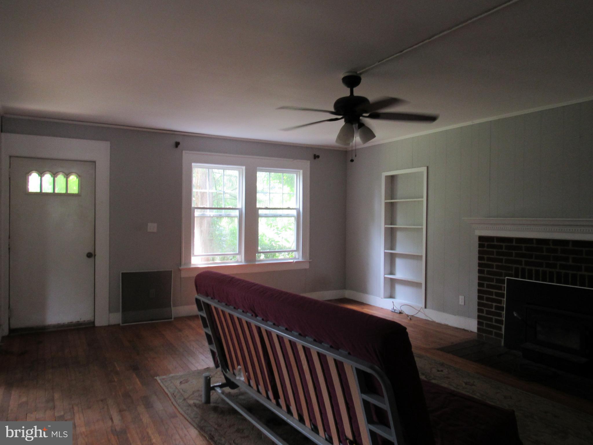 64 Lake Drive Roosevelt, NJ 08555 - Photo 68 of 73 living room