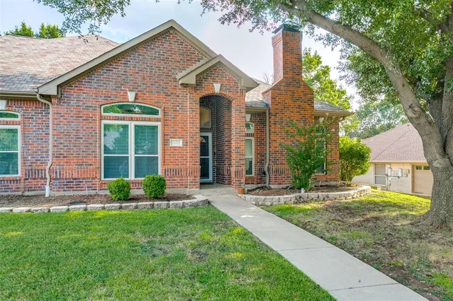 $874,900 | 1801 Fern Court, Grapevine, TX 76051