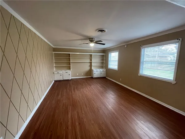 $1,900 | 905 Carmel Parkway, Corpus Christi, TX 78411