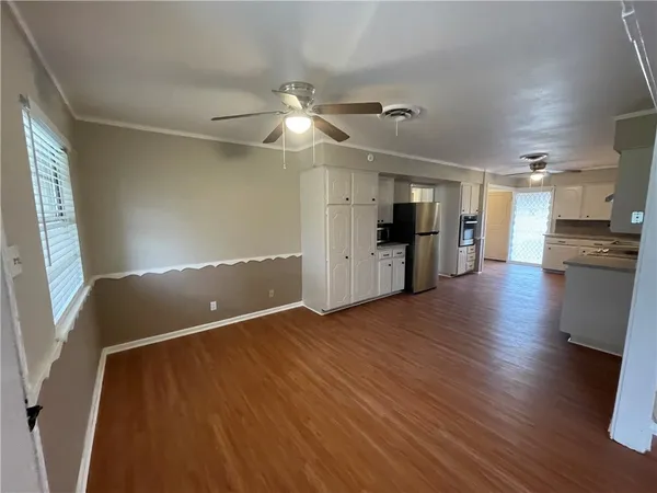 $1,900 | 905 Carmel Parkway, Corpus Christi, TX 78411