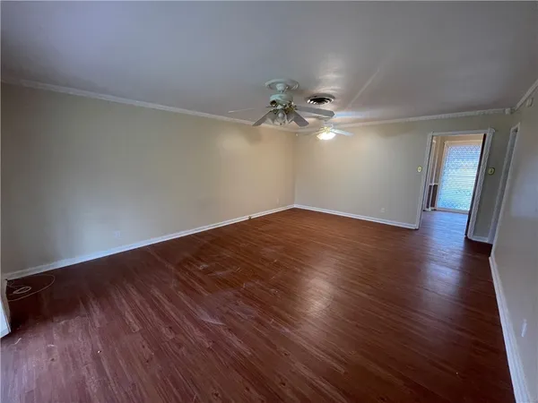 $1,900 | 905 Carmel Parkway, Corpus Christi, TX 78411