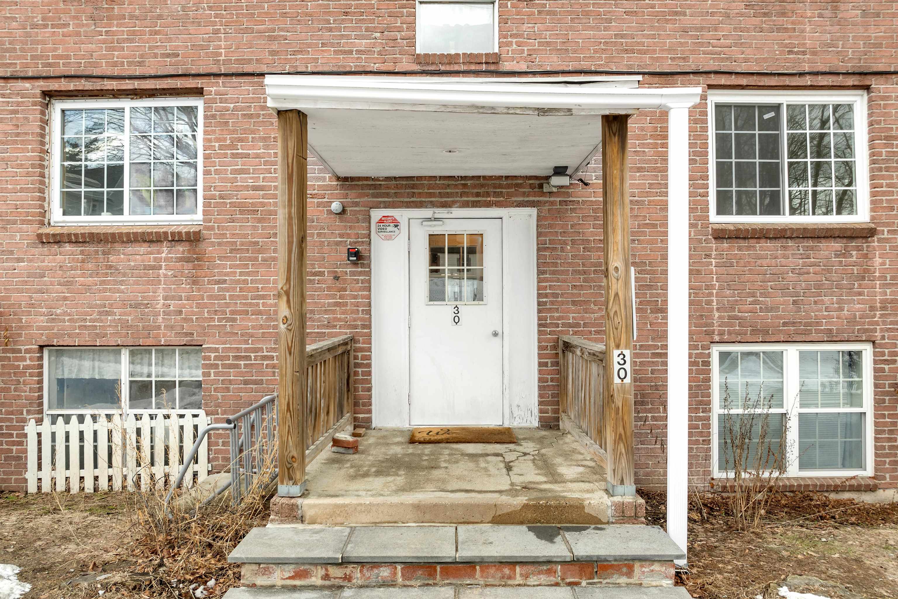 30 Beech Street, Unit 2D Bristol, NH 03222 - Photo 24 of 43