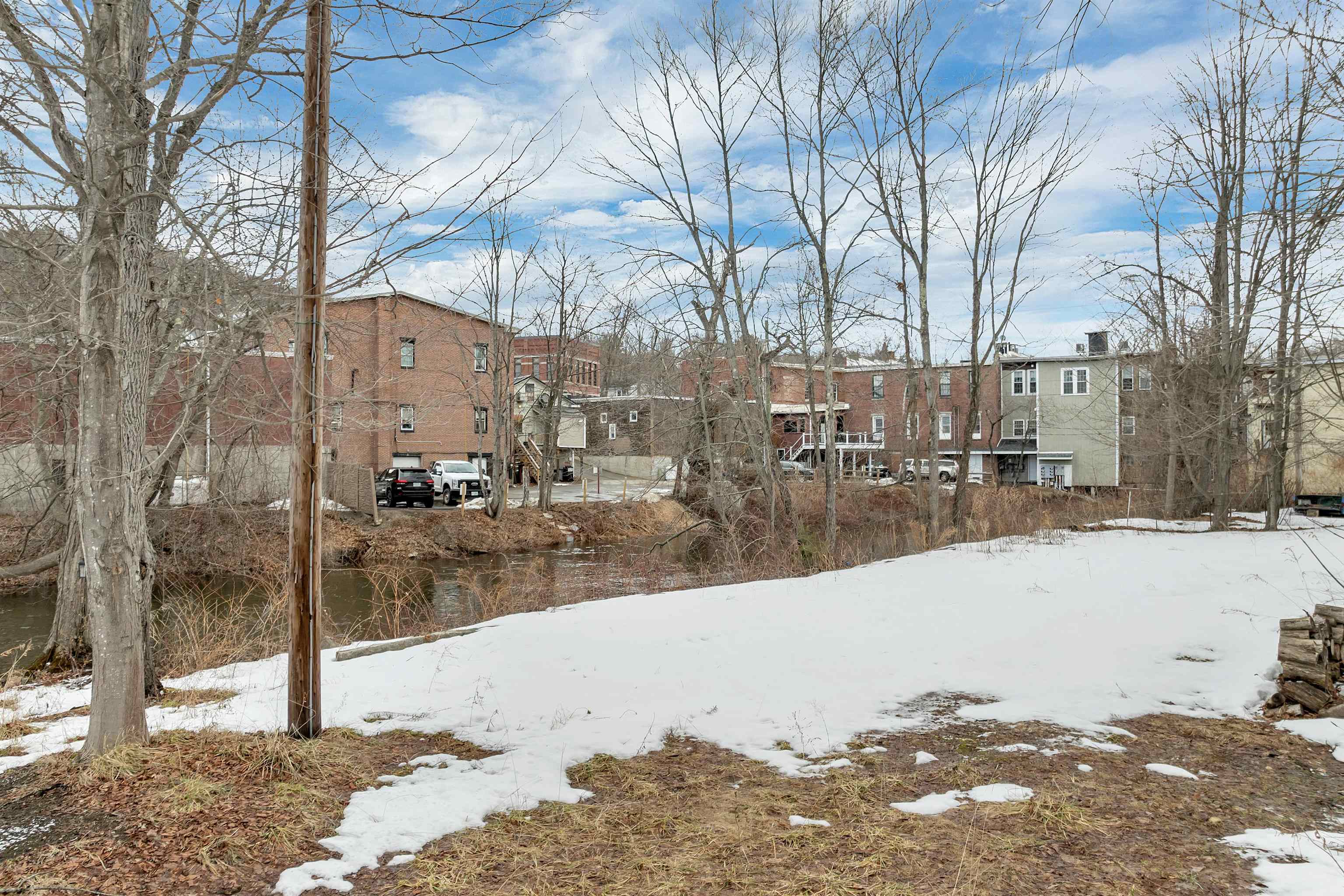 30 Beech Street, Unit 2D Bristol, NH 03222 - Photo 31 of 43