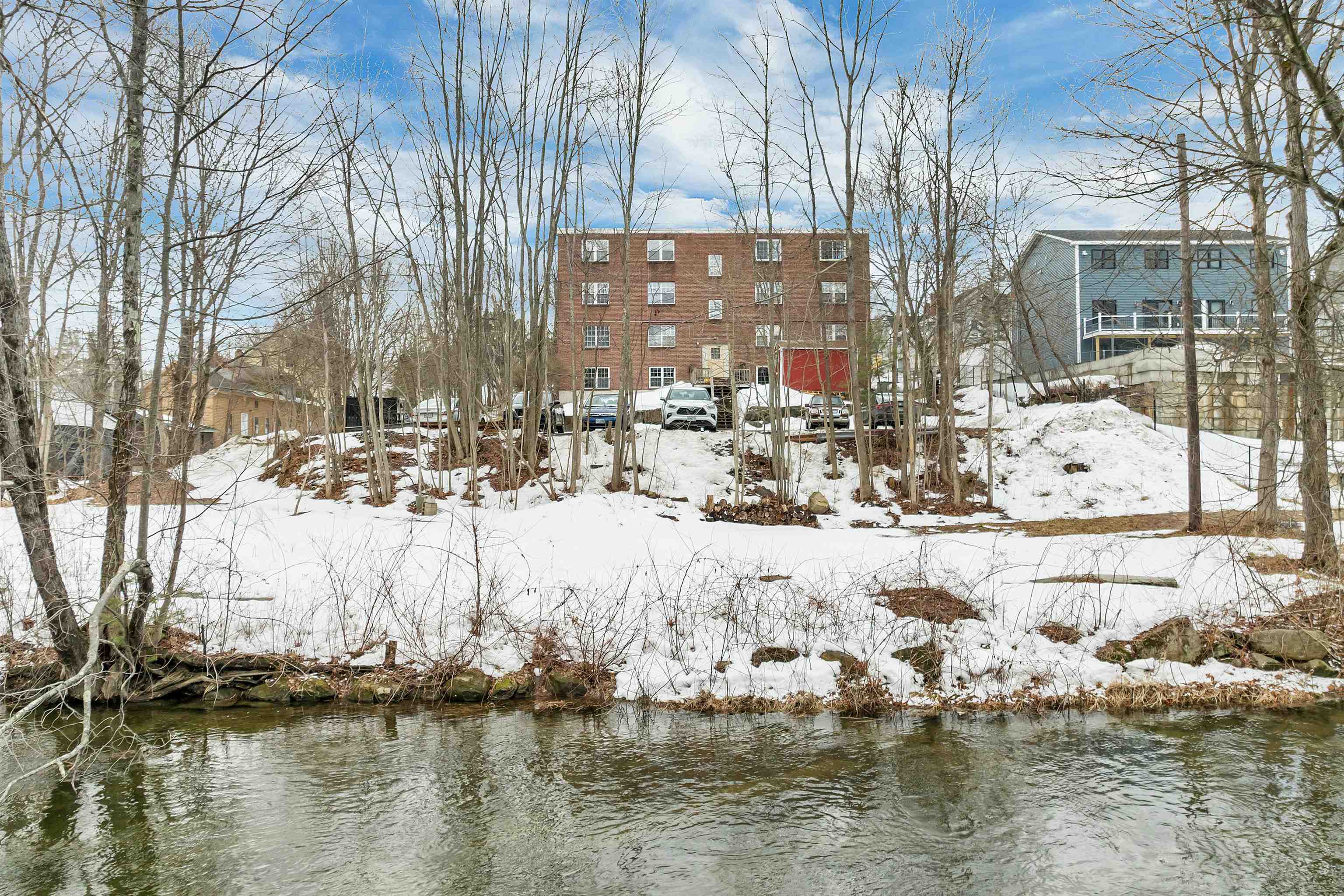 30 Beech Street, Unit 2D Bristol, NH 03222 - Photo 33 of 43