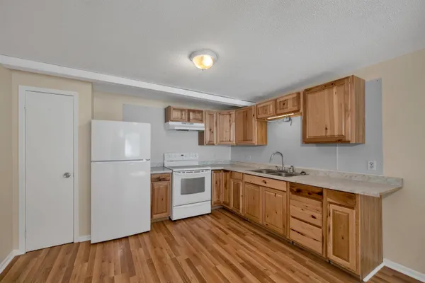 $160,000 | 30 Beech Street, Unit 2D, Bristol, NH 03222