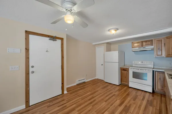 $160,000 | 30 Beech Street, Unit 2D, Bristol, NH 03222