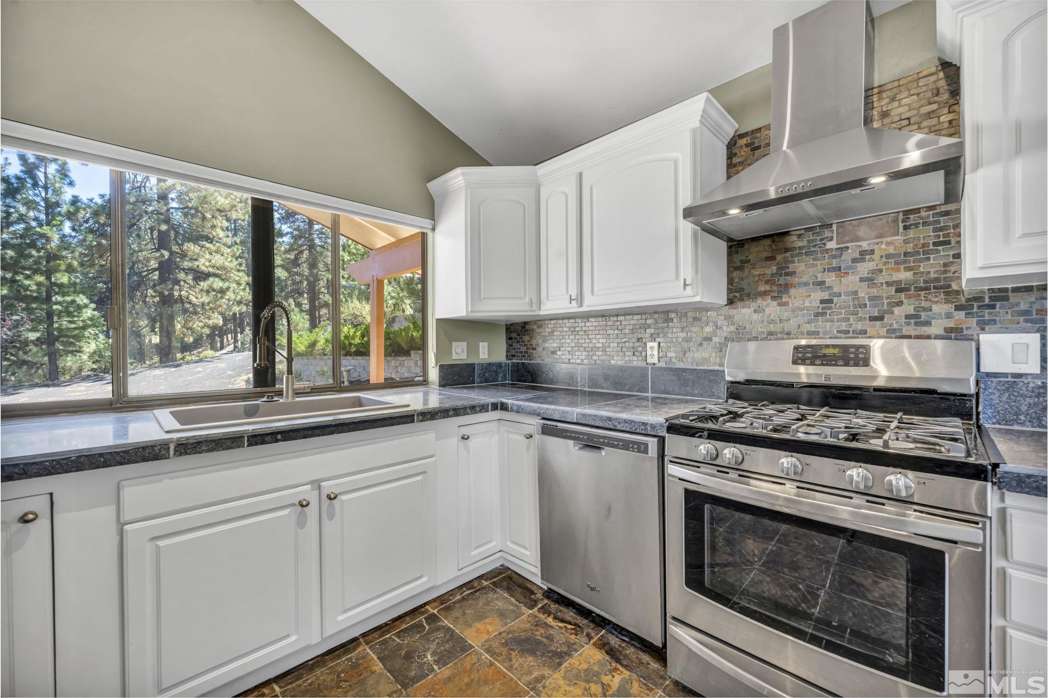 4000 Lakeview Road Carson City, NV 89703 - Photo 12 of 40 Photo 12