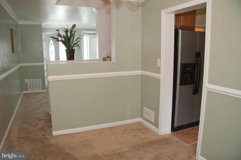 1949 Quentin Road Dundalk, MD 21222 - Photo 10 of 21