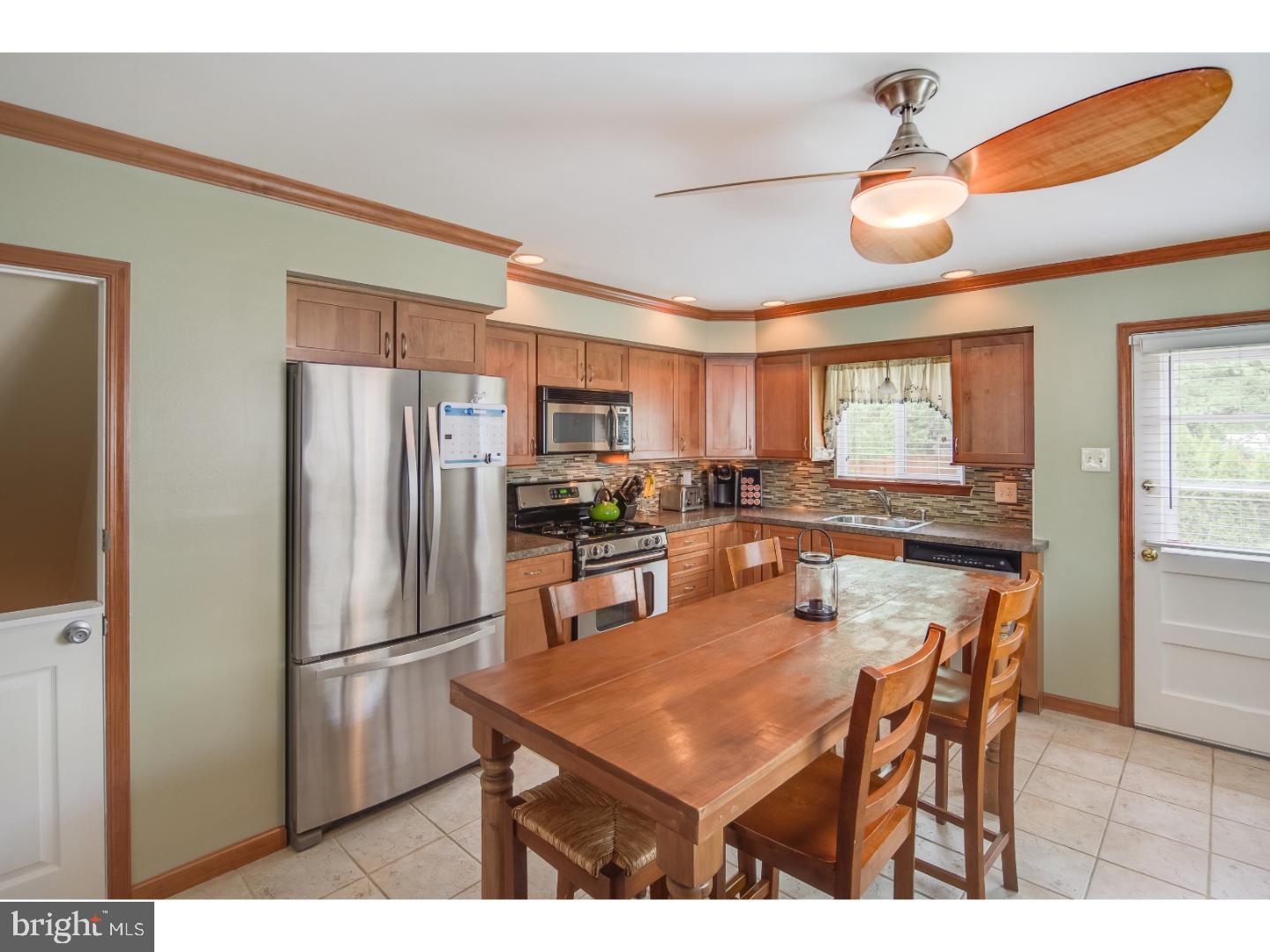 119 West Mill Road Maple Shade, NJ 08052 - Photo 6 of 19
