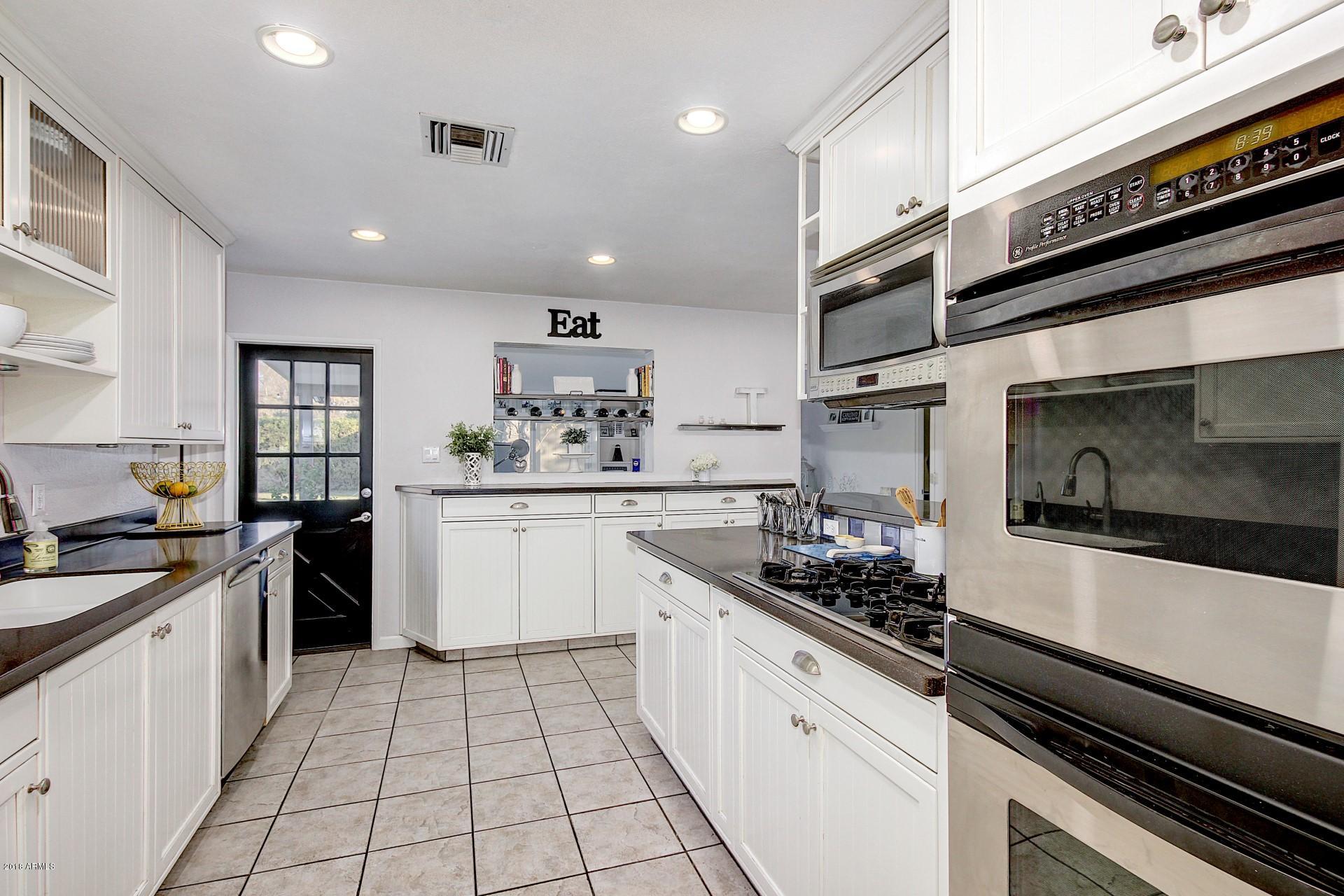 1532 West Loma Lane Phoenix, AZ 85021 - Photo 14 of 46 Ioma - 1532 (11)