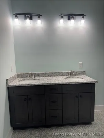 $490,000 | 7537 Brownstown Road, Henryville, IN 47126