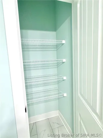 $490,000 | 7537 Brownstown Road, Henryville, IN 47126