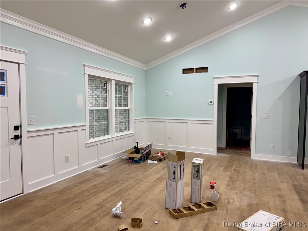 7537 Brownstown Road Henryville, IN 47126 - Photo 4 of 34