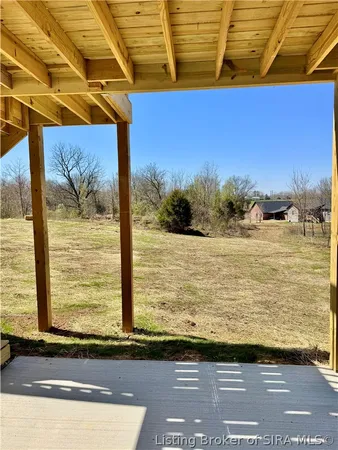 $490,000 | 7537 Brownstown Road, Henryville, IN 47126