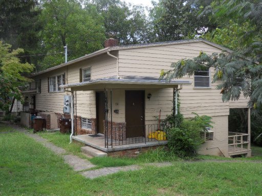 356 West Outer Drive Oak Ridge, TN 37830 - Photo 2 of 19 Primary Photo