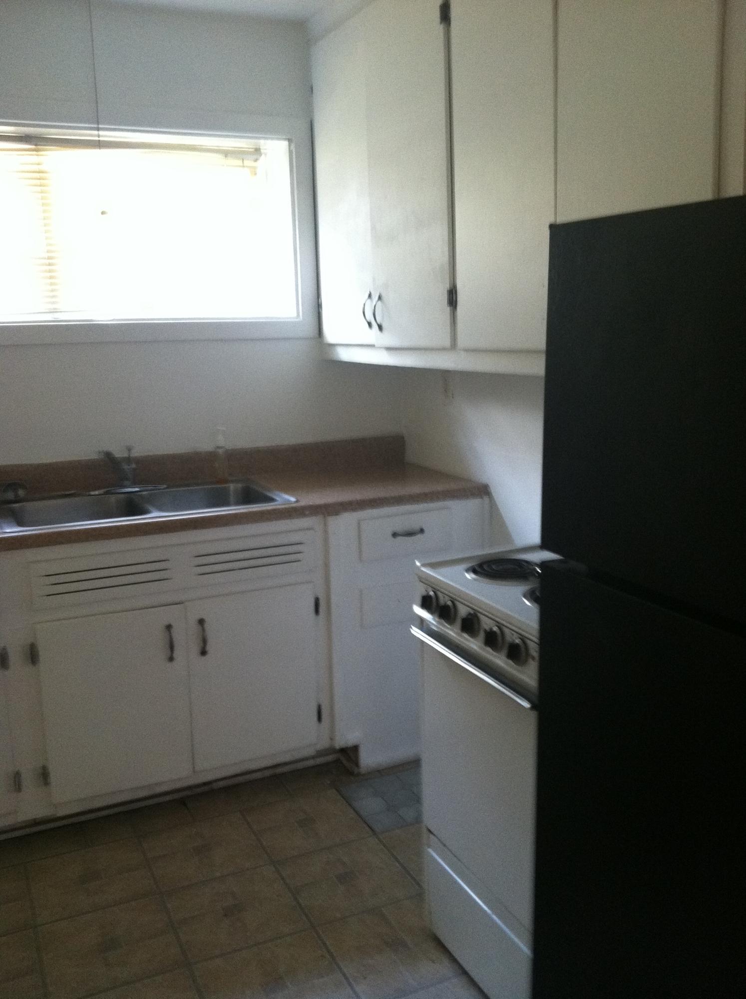 356 West Outer Drive Oak Ridge, TN 37830 - Photo 6 of 19 Kitchen