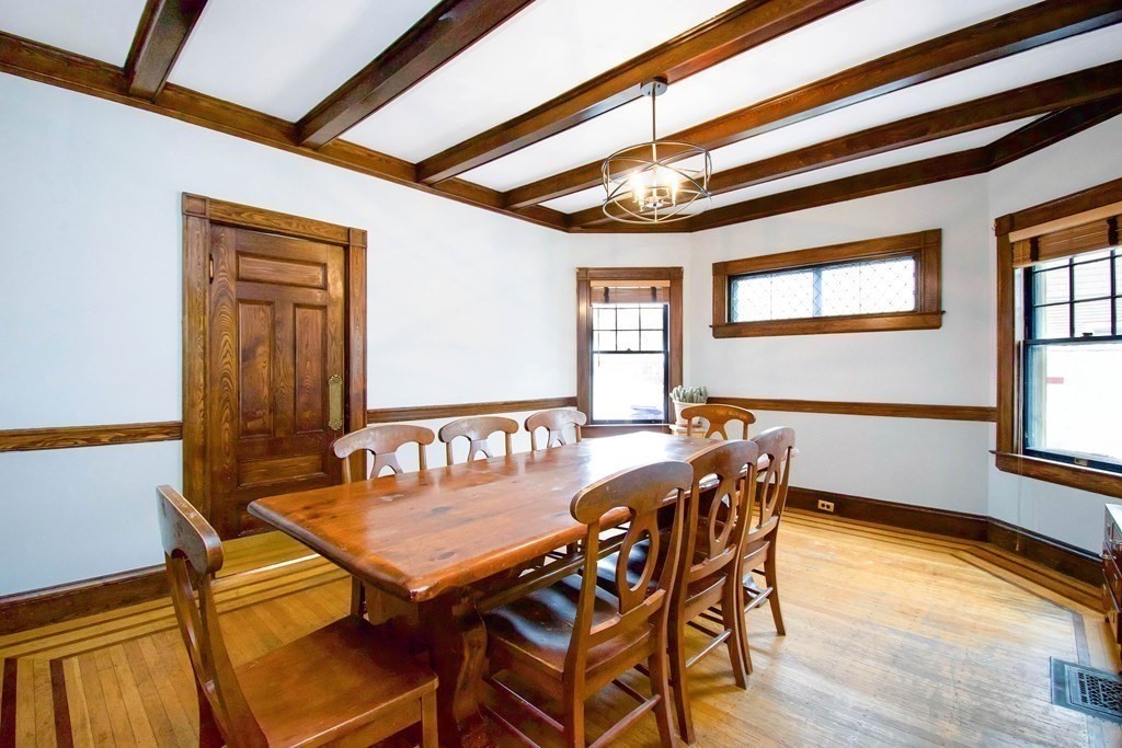 59 Fairfield Street Springfield, MA 01108 - Photo 12 of 42 a dining room with furniture and window