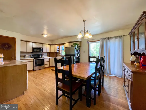 $429,500 | 140 Hoffman Road, Barto, PA 19504