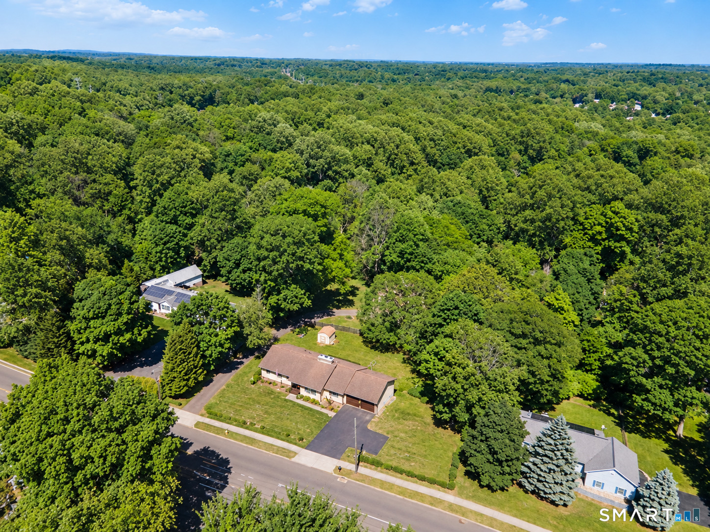 275 Wheelers Farm Road Milford, CT 06461 - Photo 2 of 31 Gallery Image 2