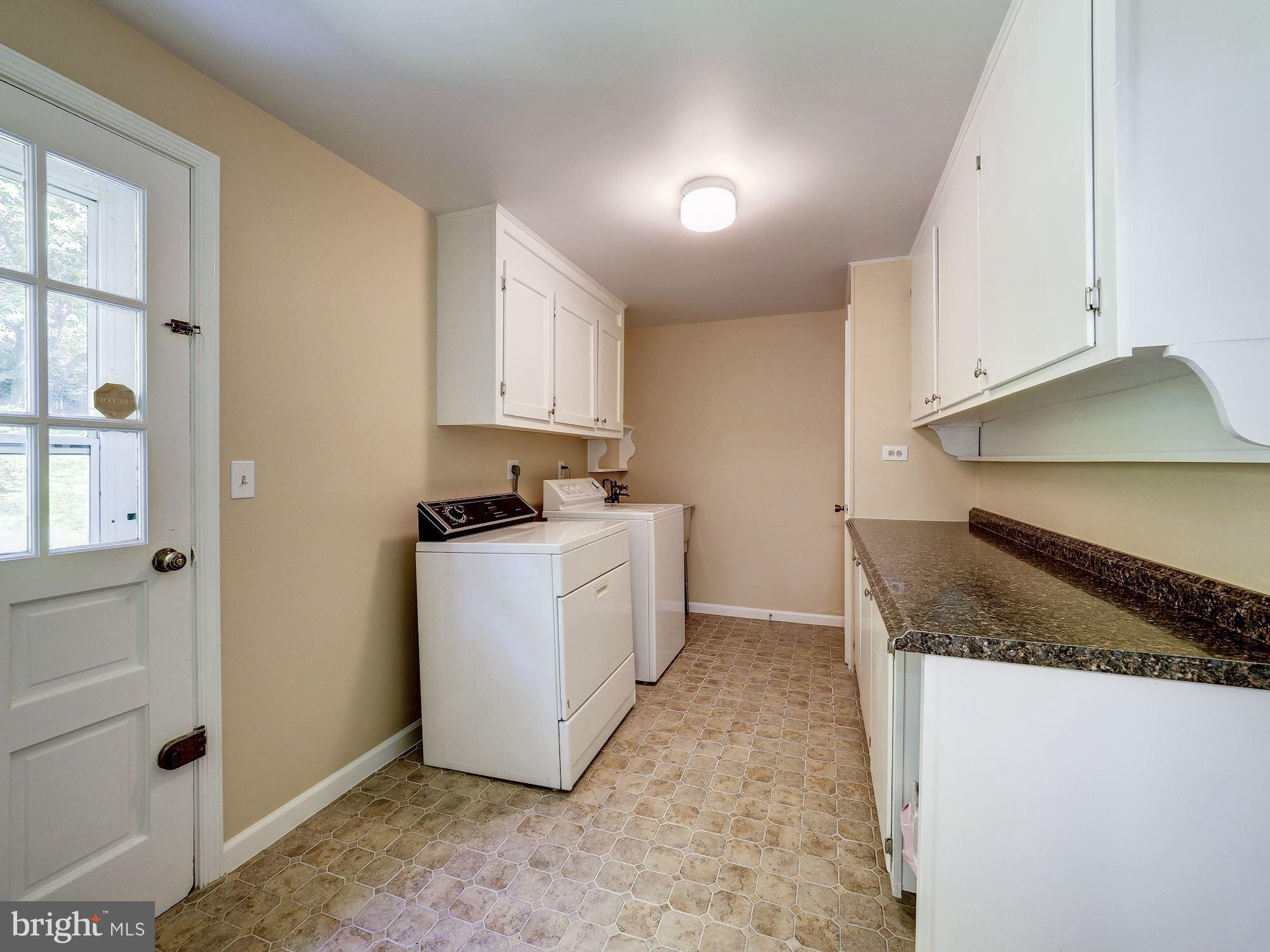 13819 North Gate Lane Silver Spring, MD 20906 - Photo 45 of 47 Laundry Room