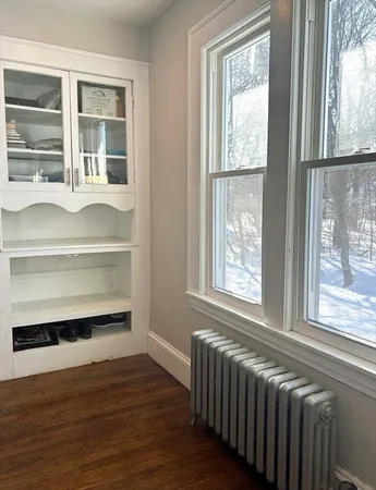$285,999 | 137 Mapleshade Avenue, East Longmeadow, MA 01028