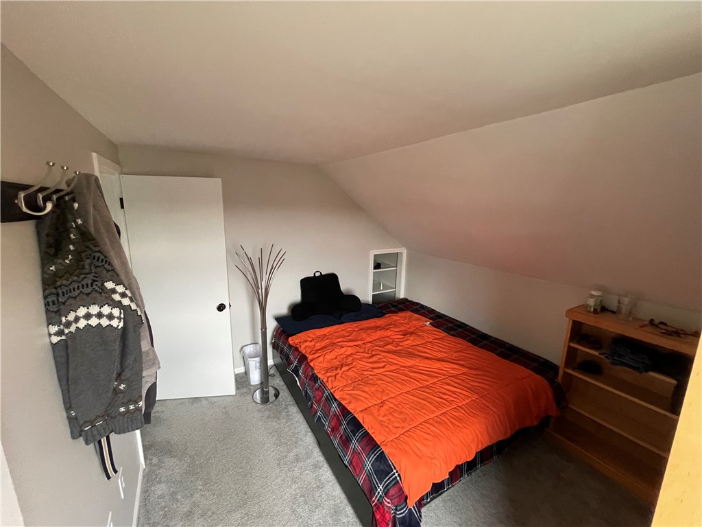 95 Brooks Road Henrietta, NY 14586 - Photo 13 of 18 4th Bedroom