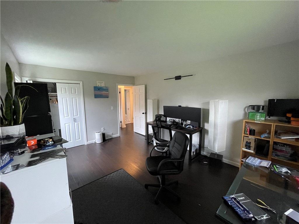 95 Brooks Road Henrietta, NY 14586 - Photo 10 of 18 2nd Bedroom