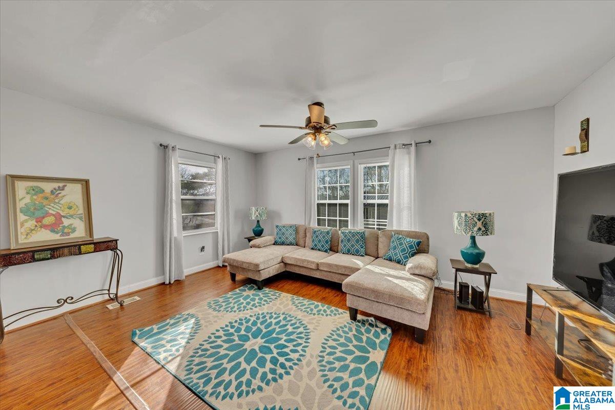 2232 7th Street Northeast Birmingham, AL 35215 - Photo 5 of 30